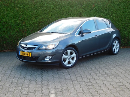 Opel Astra 0