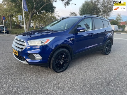 Ford Kuga 0