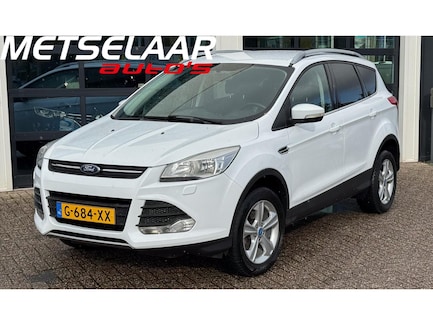 Ford Kuga 0