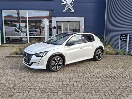 Peugeot 208 0