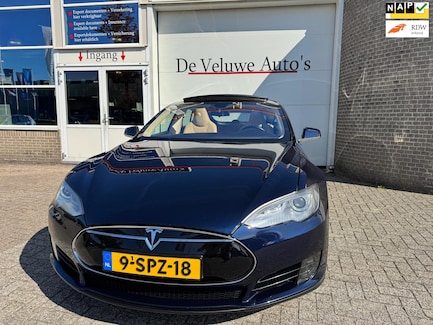 Tesla Model S 0