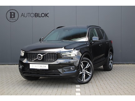Volvo XC40 0