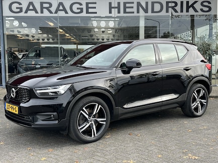 Volvo XC40 0