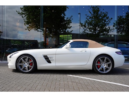 Mercedes-Benz SLS 0