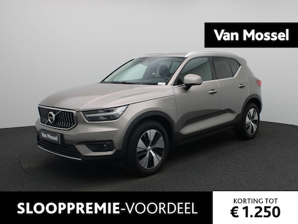 Volvo XC40 0