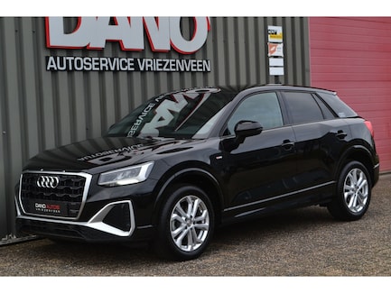Audi Q2 0
