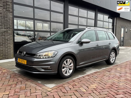 Volkswagen Golf 0