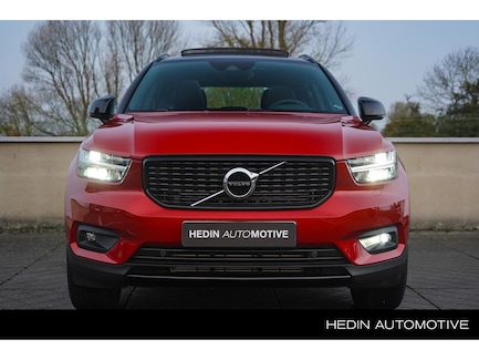 Volvo XC40 0