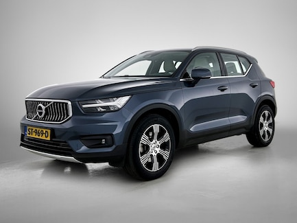 Volvo XC40 0