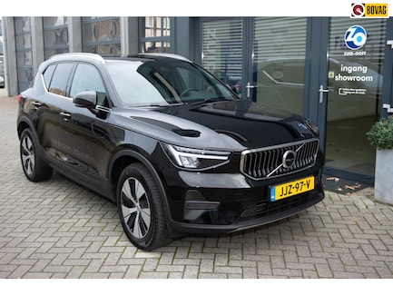 Volvo XC40 0