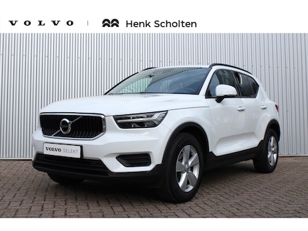 Volvo XC40 0