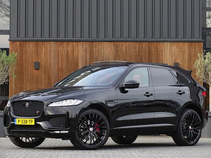 Jaguar F-Pace 0
