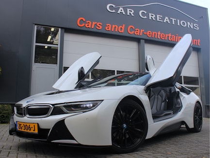 BMW i8 Roadster 0