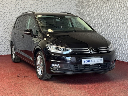 Volkswagen Touran 0