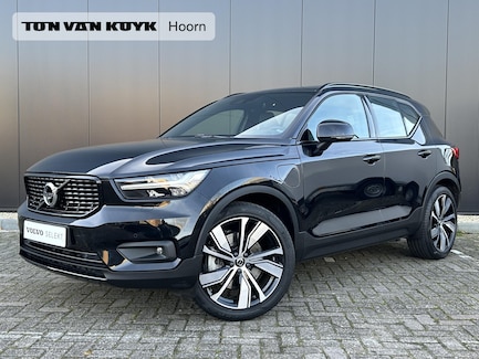 Volvo XC40 0