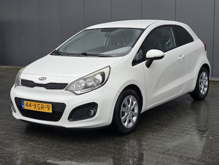 Kia Rio 0