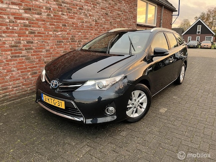 Toyota Auris 0