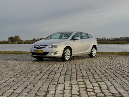 Opel Astra 0