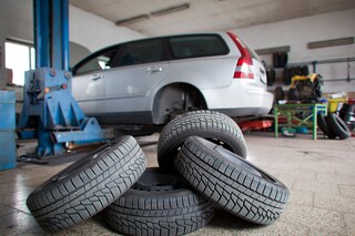 Olijve Auto's