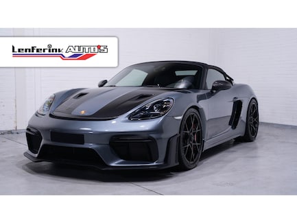 Porsche 718 Spyder 0