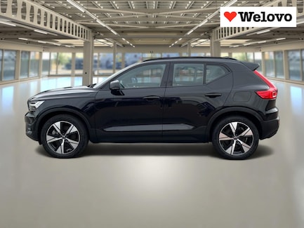 Volvo XC40 0