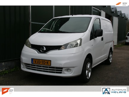 Nissan NV200 0