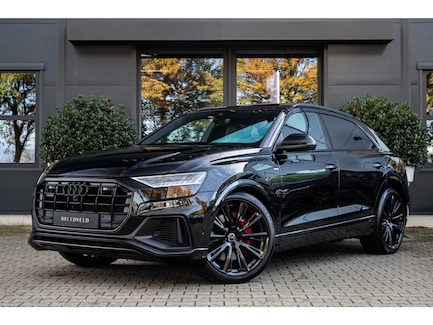 Audi Q8 0