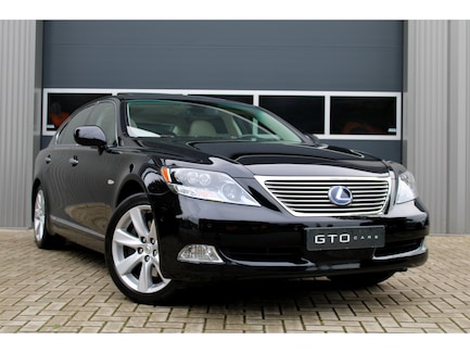 Lexus LS 0