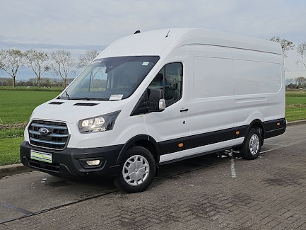 Ford E-Transit 0