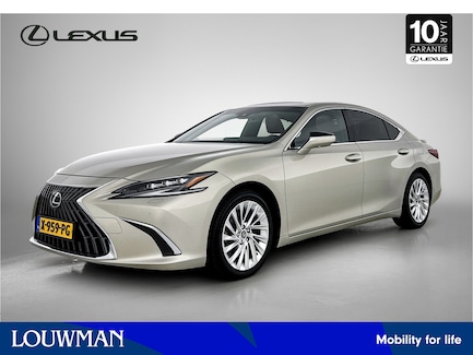 Lexus ES 0