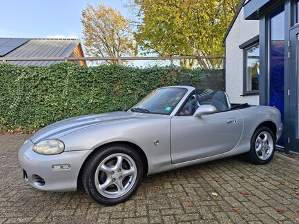 Mazda MX-5 0