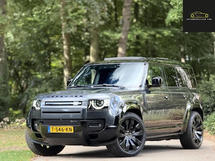 Land Rover Defender 0