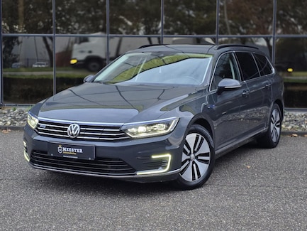Volkswagen Passat 0
