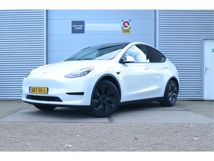 Tesla Model Y 0