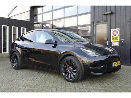 Tesla Model Y 0