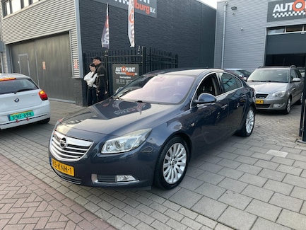 Opel Insignia 0