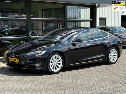 Tesla Model S 0