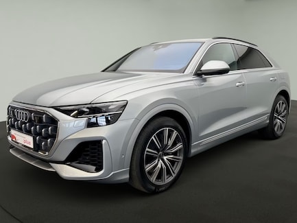 Audi Q8 0