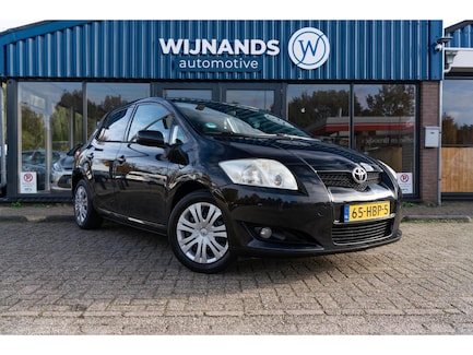 Toyota Auris 0