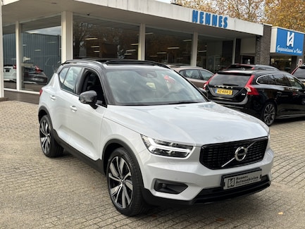 Volvo XC40 0