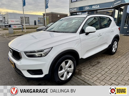 Volvo XC40 0