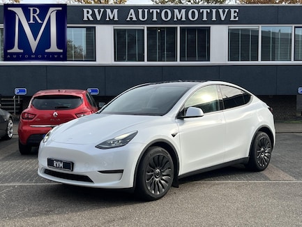 Tesla Model Y 0