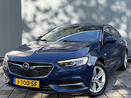 Opel Insignia 0