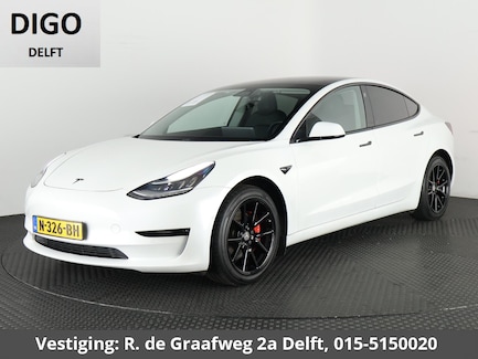 Tesla Model 3 0