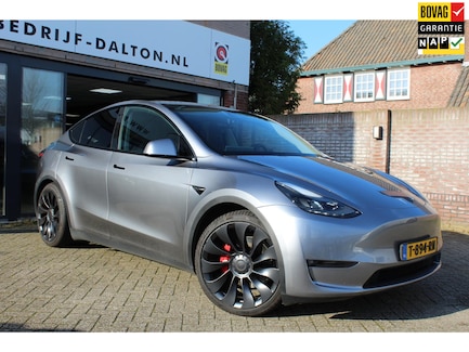 Tesla Model Y 0