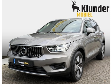 Volvo XC40 0