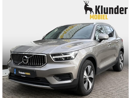 Volvo XC40 0