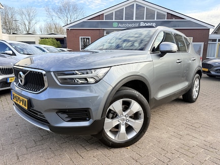 Volvo XC40 0