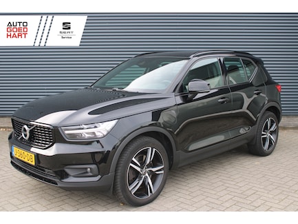Volvo XC40 0