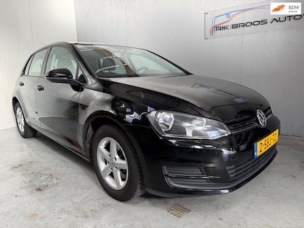 Volkswagen Golf 0